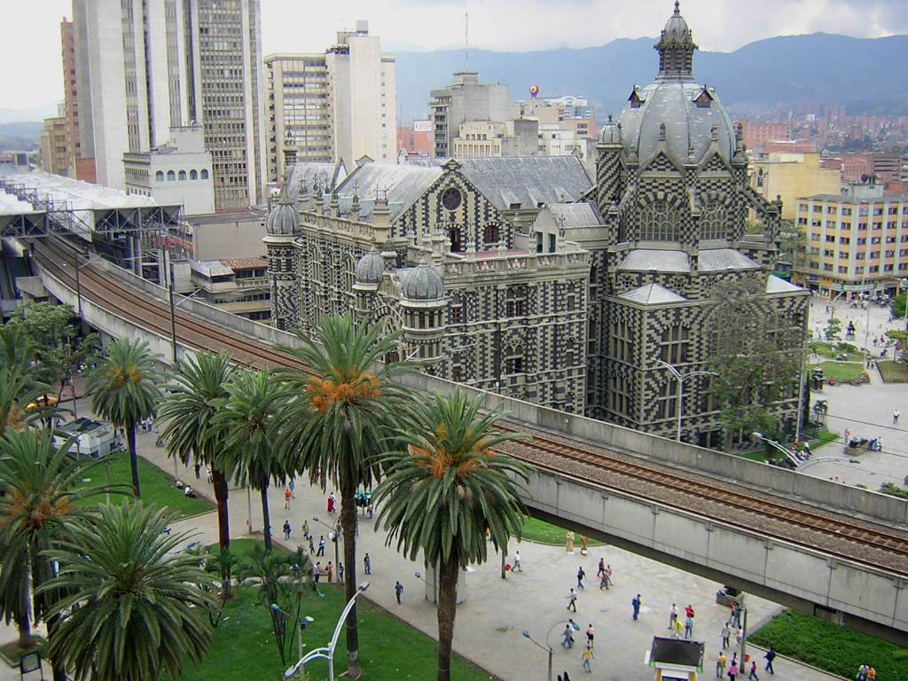 El Palacio de la Cultura, un edificio ornamentado en Medellín, Colombia